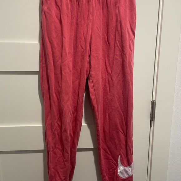 Nike Pink Sweatpants with Nike Swoosh Velour Logo - Picture 2 of 12